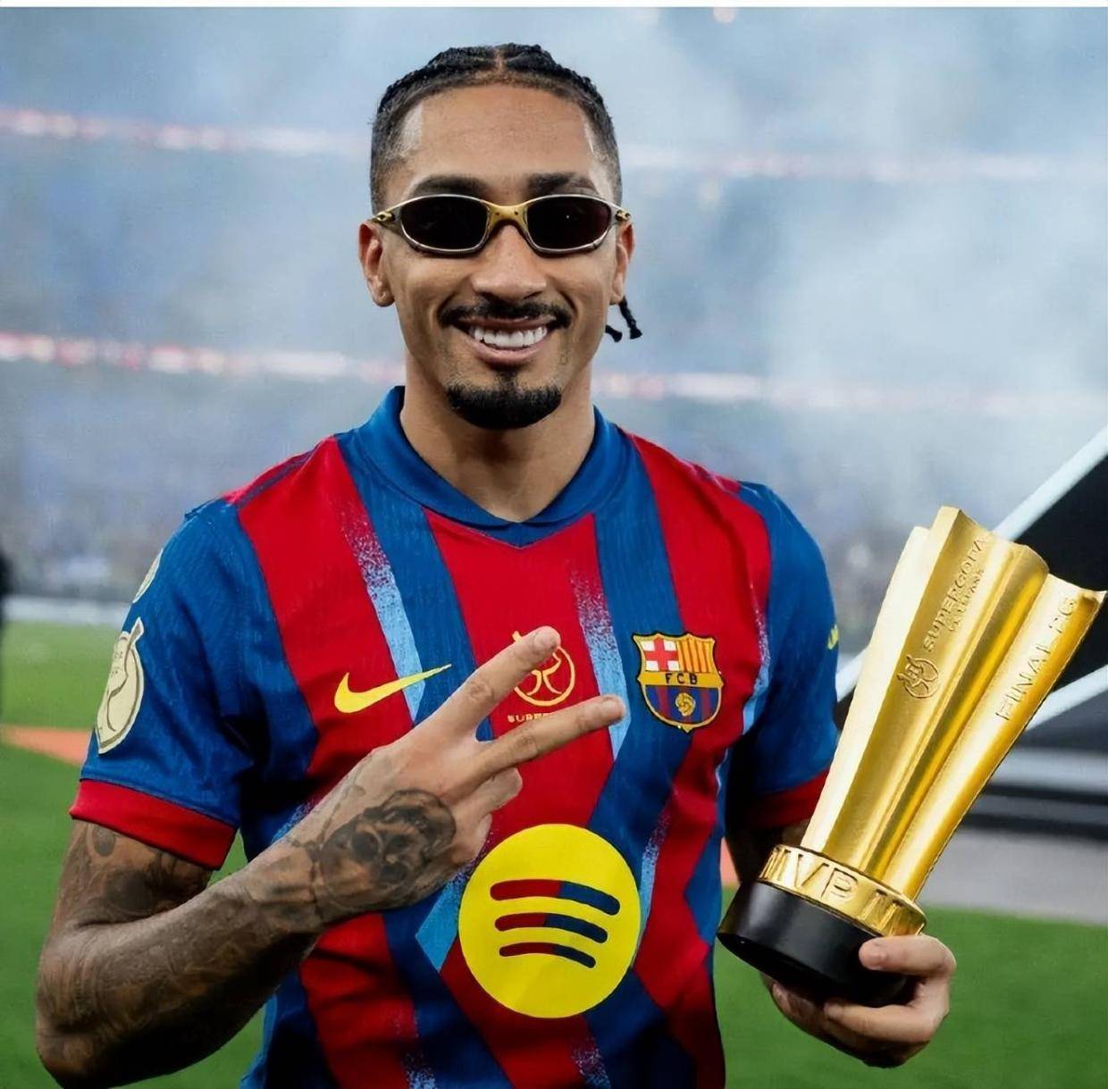 当今足坛最出色的十大边锋!拜仁双边锋上榜!谁是现役最强边锋?